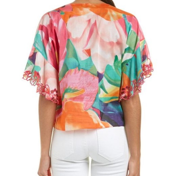 Exploded Floral Printed top w/ embroidered ruffle - Picture 2 of 2